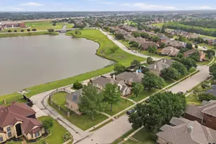 3705 Menard Dr, Carrollton, TX 75010 - Photo 3