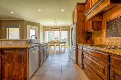 2212 Nicholas, Waco, TX 76712 - Photo 9