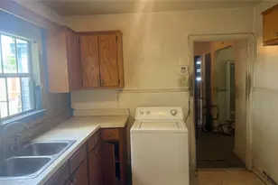 2319 Kathleen Ave, Dallas, TX 75216 - Photo 21