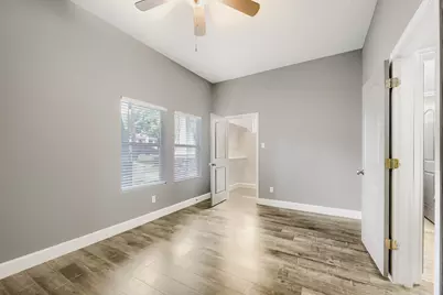 210 W Oak Street, Mansfield, TX 76063 - Photo 15