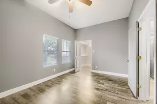 210 W Oak St, Mansfield, TX 76063 - Photo 15