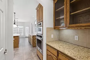 2305 Trickling Creek Dr, Garland, TX 75041 - Photo 13