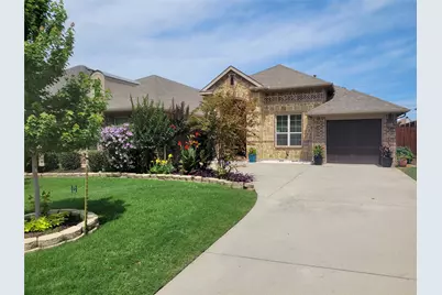 1909 Maggis Meadow Lane, Rowlett, TX 75089 - Photo 3