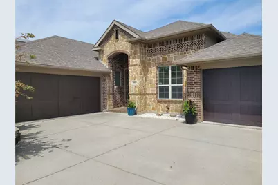 1909 Maggis Meadow Lane, Rowlett, TX 75089 - Photo 1