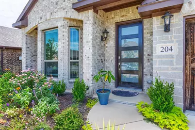 204 Garden Grove Drive, Waxahachie, TX 75165 - Photo 3