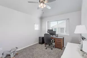 204 Garden Grove Dr, Waxahachie, TX 75165 - Photo 23