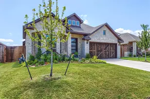 204 Garden Grove Dr, Waxahachie, TX 75165 - Photo 3