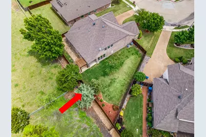 10002 Edgeway Circle, Rowlett, TX 75089 - Photo 35