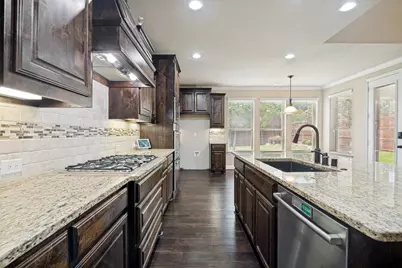 10002 Edgeway Circle, Rowlett, TX 75089 - Photo 13