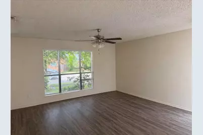 4737 Hollow Tree Drive, Arlington, TX 76018 - Photo 5