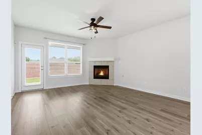 413 Vawter Drive, Van Alstyne, TX 75495 - Photo 13