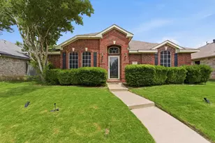1633 Yellowstone Ave, Lewisville, TX 75077 - Photo 1