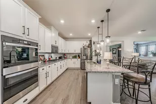 1041 Auburn Dr, Justin, TX 76247 - Photo 9