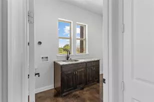 377 Russell Ln, Weatherford, TX 76087 - Photo 19