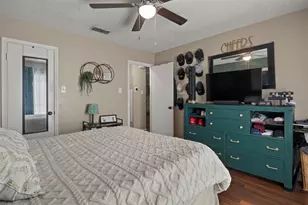 2909 Post Oak Dr, Euless, TX 76039 - Photo 15