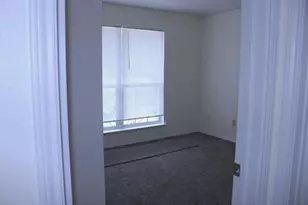 218 Jacob Ct, Glenn Heights, TX 75154 - Photo 9