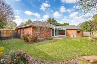 3212 Riverwood Dr, Fort Worth, TX 76116 - Photo 3
