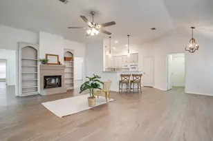 3212 Riverwood Dr, Fort Worth, TX 76116 - Photo 9