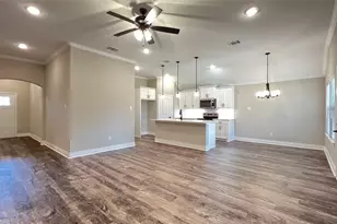 604 Moseley Ln, Greenville, TX 75402 - Photo 3