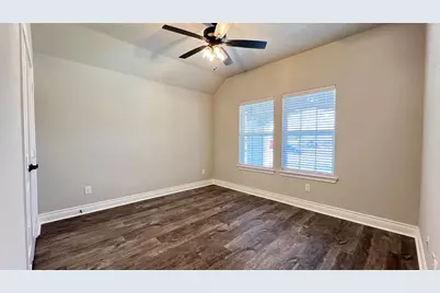 604 Moseley Lane, Greenville, TX 75402 - Photo 9