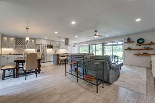 14254 Coral Harbour Ct, Farmers Branch, TX 75234 - Photo 3
