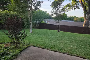 608 Shelmar Dr, Euless, TX 76039 - Photo 5