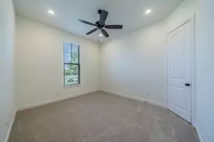 100 Helton Dr, Granbury, TX 76049 - Photo 13