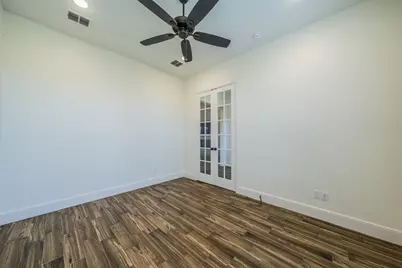 100 Helton Drive, Granbury, TX 76049 - Photo 15