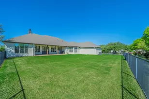 100 Helton Dr, Granbury, TX 76049 - Photo 21