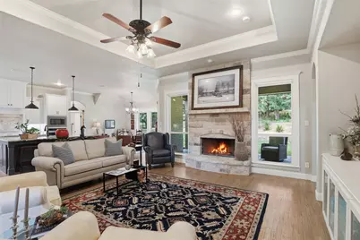 627 S Sugartree Drive, Lipan, TX 76462 - Photo 7
