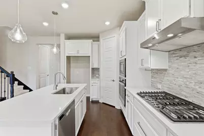 2564 Durango Drive, Carrollton, TX 75010 - Photo 5