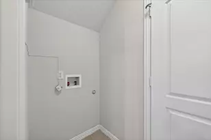 2304 Janna Way, Carrollton, TX 75006 - Photo 19