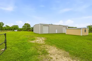 621 Co Rd 484, Stephenville, TX 76401 - Photo 9