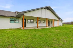 621 Co Rd 484, Stephenville, TX 76401 - Photo 33
