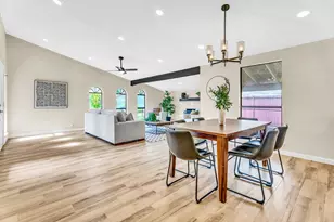 7618 Christie Ln, Dallas, TX 75249 - Photo 9