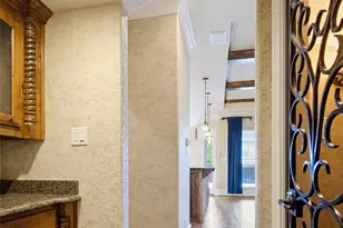 7713 Silverleaf Dr, North Richland Hills, TX 76182 - Photo 11