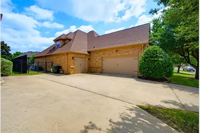 7713 Silverleaf Drive, North Richland Hills, TX 76182 - Photo 5