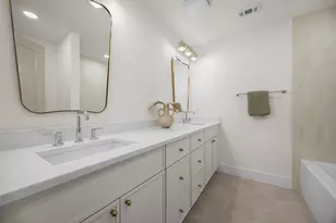 12256 Cox Ln, Dallas, TX 75244 - Photo 23
