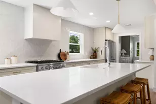 12256 Cox Ln, Dallas, TX 75244 - Photo 9