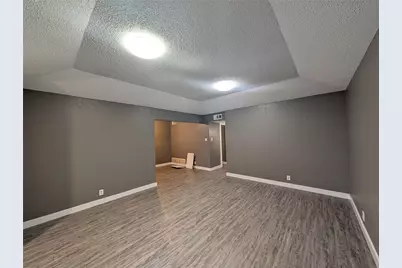 6709 Ridgecrest Court, Fort Worth, TX 76133 - Photo 7