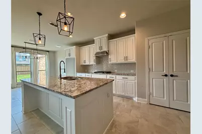 509 Lomax Lane, Fort Worth, TX 76131 - Photo 5