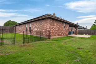 629 E Sheila Cir, Joshua, TX 76058 - Photo 33