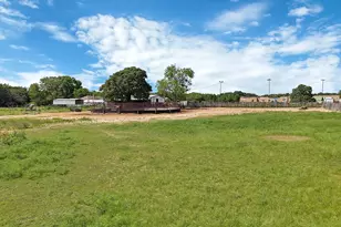 1815 Newport Rd, Weatherford, TX 76086 - Photo 35