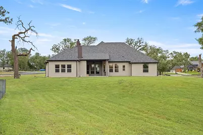 105 Clayton Crossing, Springtown, TX 76082 - Photo 33