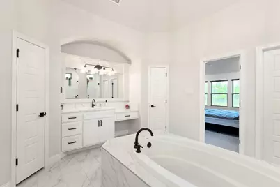 105 Clayton Crossing, Springtown, TX 76082 - Photo 17