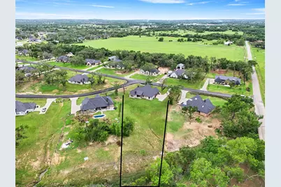 105 Clayton Crossing, Springtown, TX 76082 - Photo 37