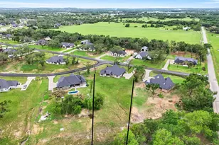 105 Clayton Xing, Springtown, TX 76082 - Photo 37