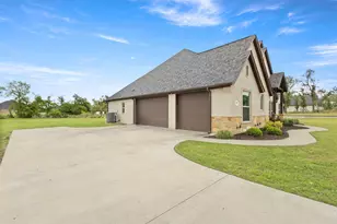 105 Clayton Xing, Springtown, TX 76082 - Photo 27