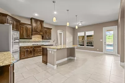 12731 Bella Roma Drive, Fort Worth, TX 76126 - Photo 9