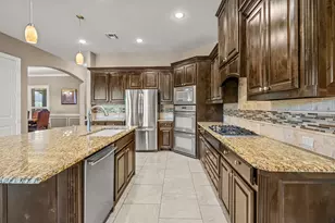 12731 Bella Roma Dr, Fort Worth, TX 76126 - Photo 9